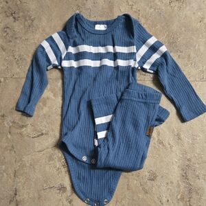 Lila And Jack Blue Striped Outfit